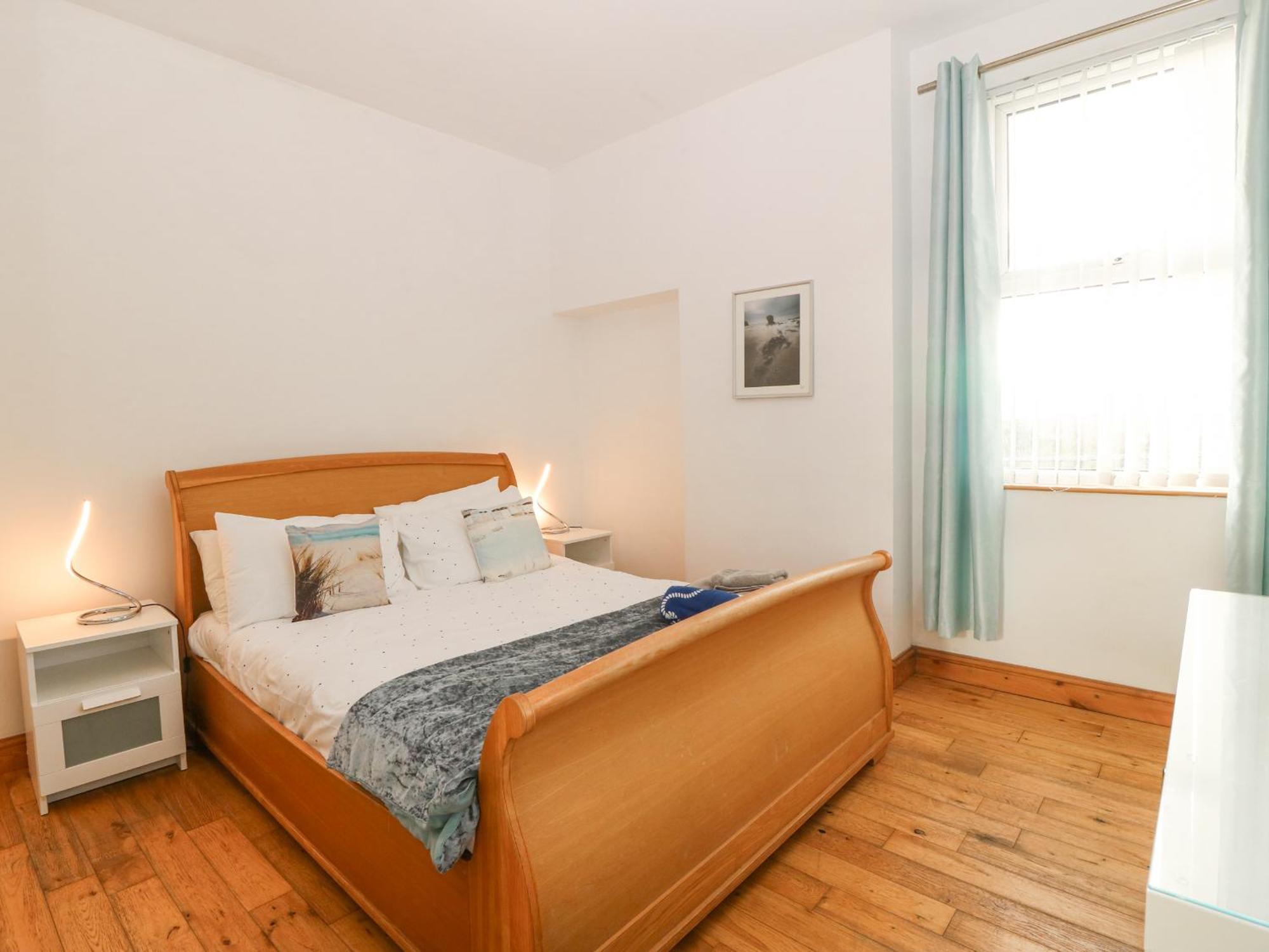 Coed Llai Villa Holyhead Exteriör bild